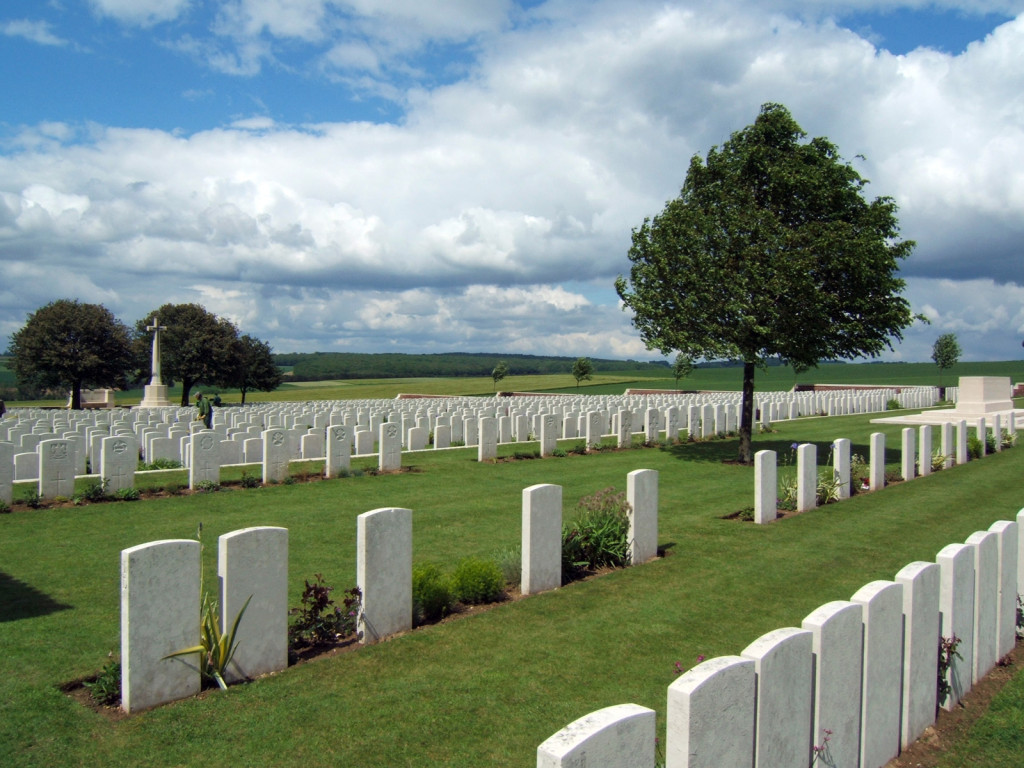 Dantzig Alley British Cemetery, Mametz