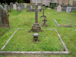 The grave of Benjamin and Mary Elizabeth Bradley, photograph by Pauline Bennett nee Bradley