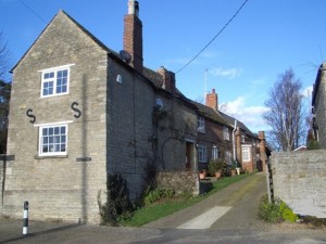 Cottages typical of the largely unspoilt village of Tansor today, built of limestone and old brick. Geograph, Nigel Stickells 